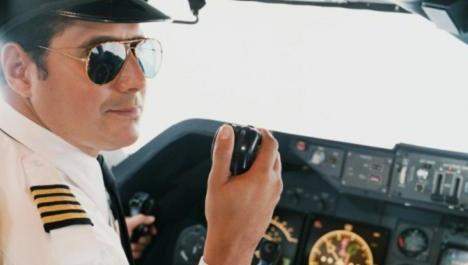 Pilot_cockpit.jpg
